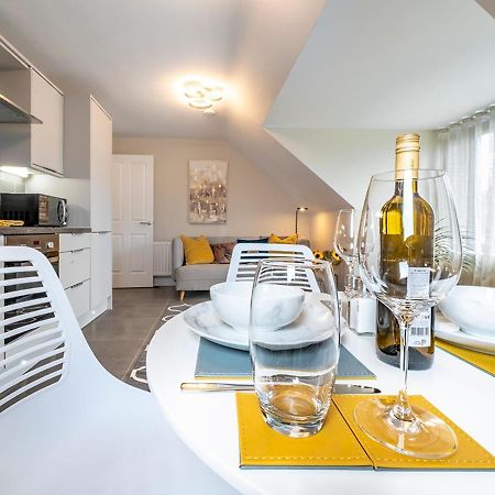 Pass The Keys Luxurious 1Br Apt In Prime Location With Top Amenities Lägenhet Belfast Exteriör bild