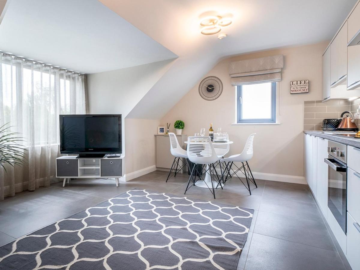 Pass The Keys Luxurious 1Br Apt In Prime Location With Top Amenities Lägenhet Belfast Exteriör bild