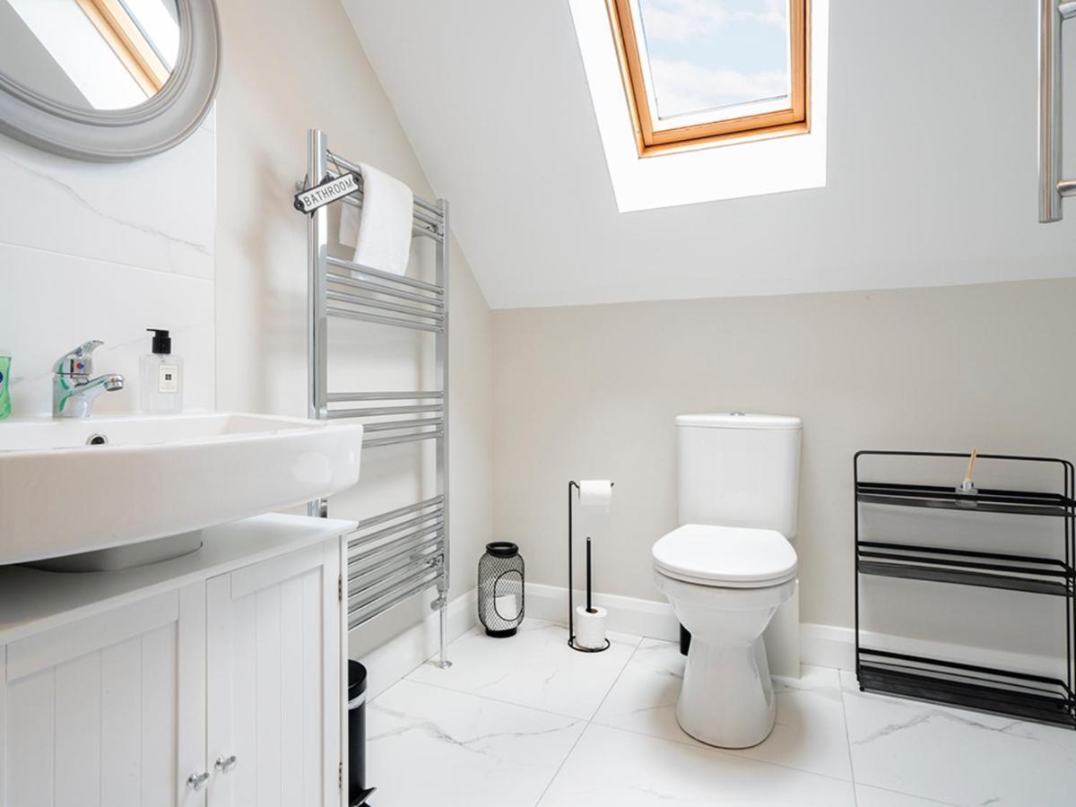 Pass The Keys Luxurious 1Br Apt In Prime Location With Top Amenities Lägenhet Belfast Exteriör bild